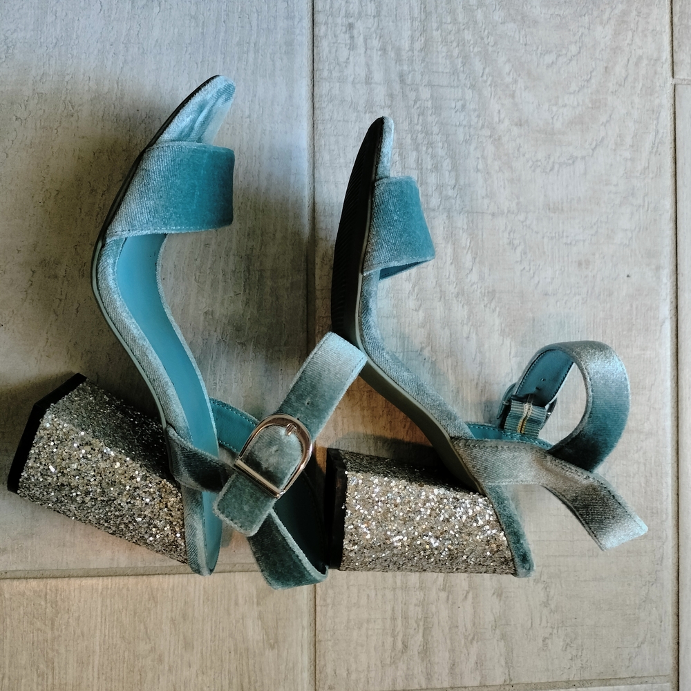 H&M Divided Blue and Silver Chunky Heel Sandals Size 37 or 6.5